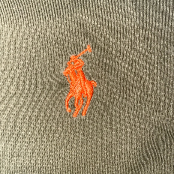 Ralph Lauren Olive Green V-Neck Shirt - Size Medium - Picture 2 of 6